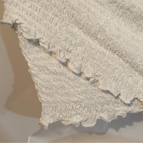 Heart and Hips Off White Criss Cross Stretchy Crop Top Size S NWT - Picture 6 of 16